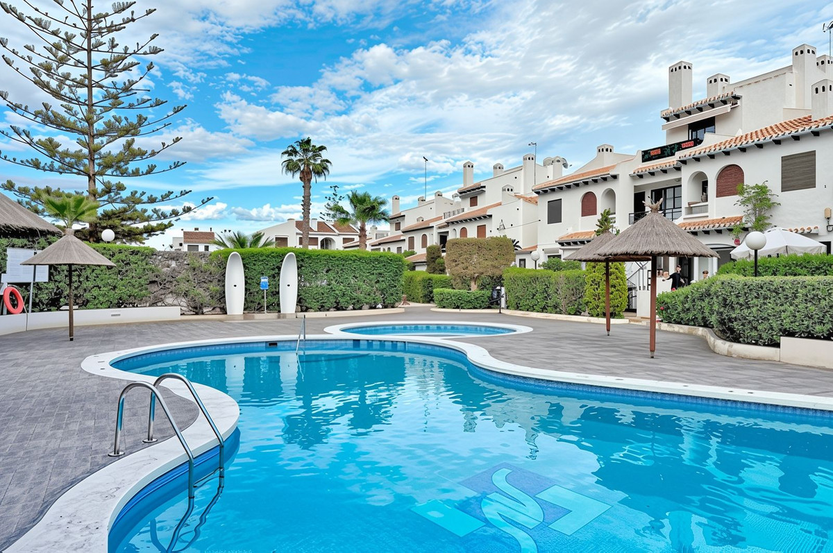 2 Bed Apartment for sale in Cabo Roig Costa Blanca, Alicante, Spain
