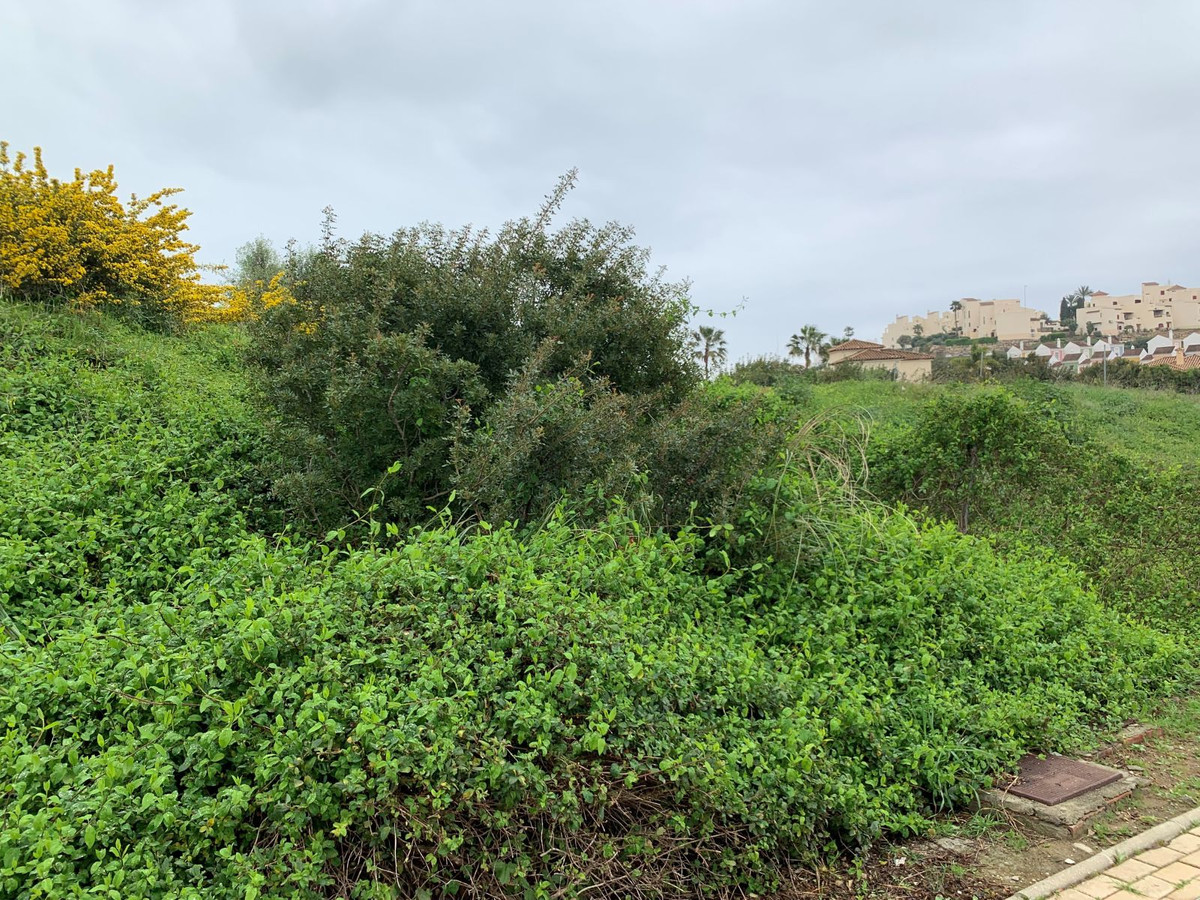 Se vende Terreno Urbano  en Costa Del Sol, Málaga, España