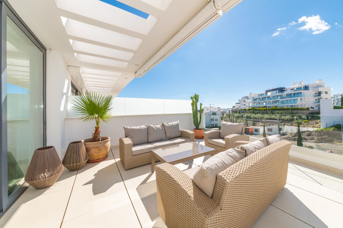 3 Bed Apartment for sale in Fuengirola Costa Del Sol, Málaga, Spain