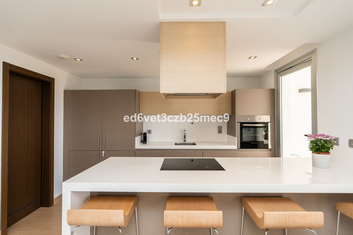 3 Bed Apartment for sale in Los Arqueros Costa Del Sol, Málaga, Spain