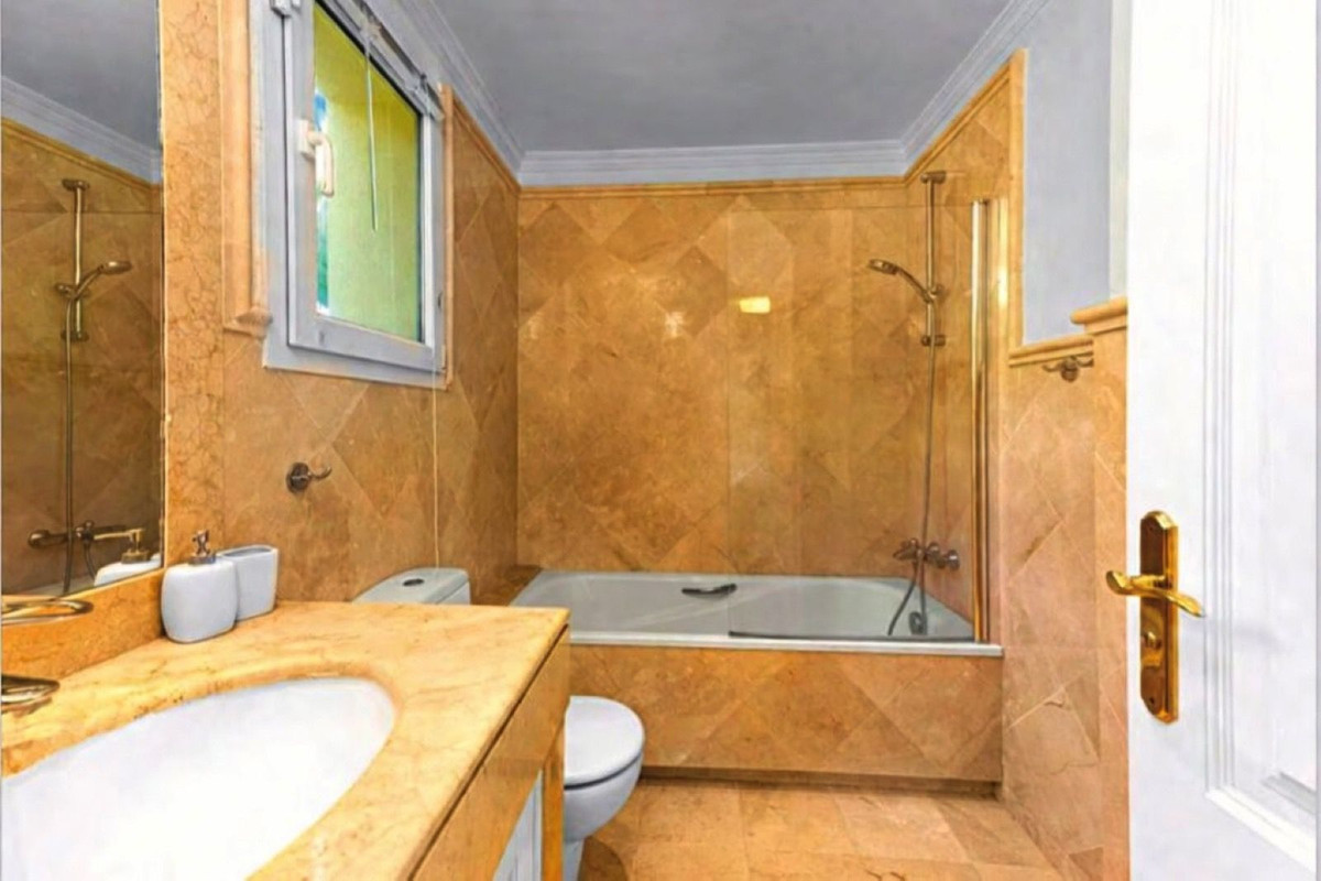 2 Bed Apartment for sale in Casares Playa Costa Del Sol, Málaga, Spain