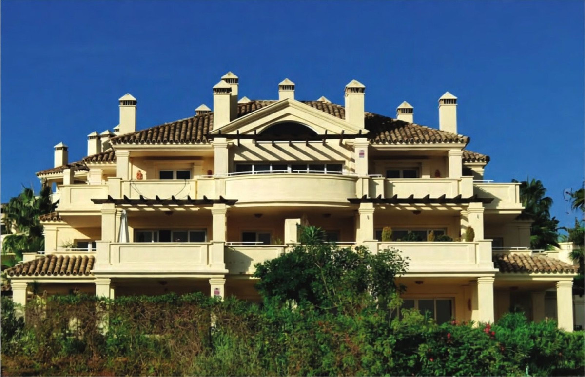 2 Bed Apartment for sale in Casares Playa Costa Del Sol, Málaga, Spain