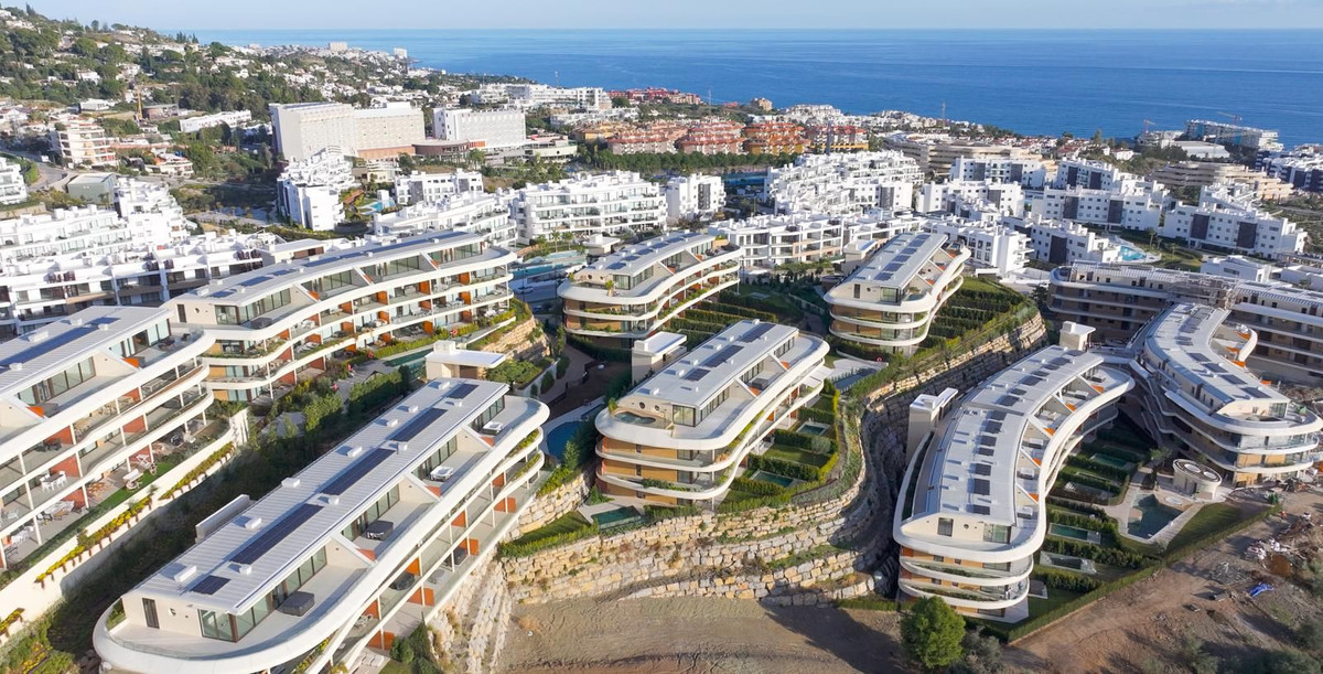 2 Bed Apartment for sale in Higueron Costa Del Sol, Málaga, Spain