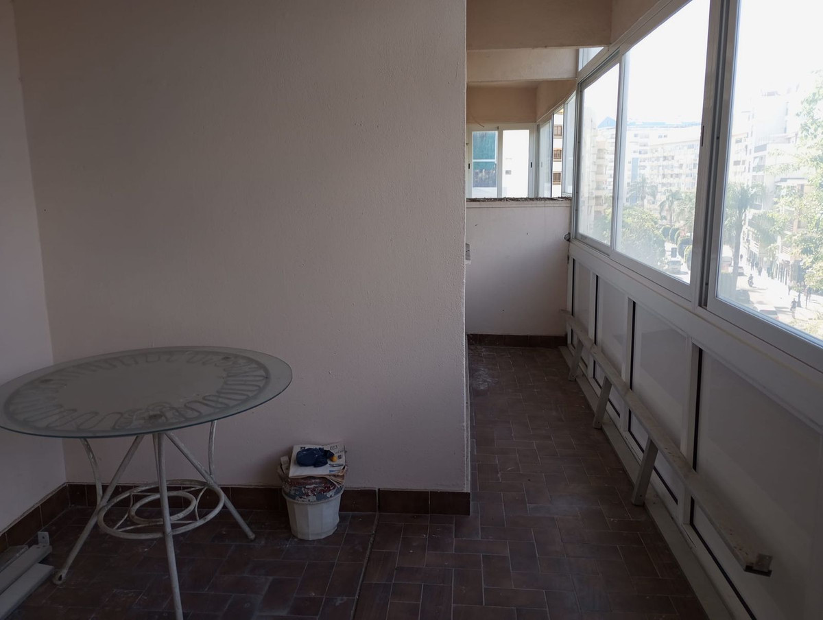 3 Bed Apartment for sale in Marbella Costa Del Sol, Málaga, Spain