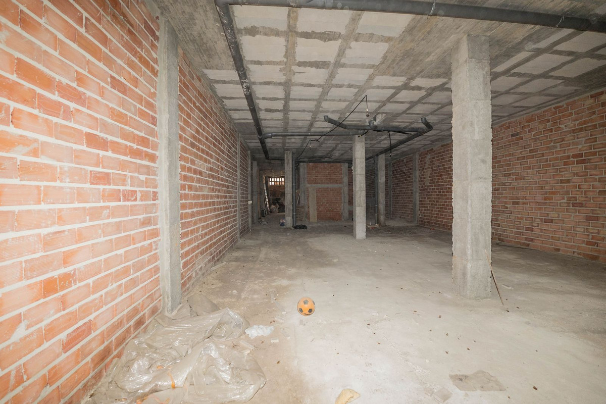 Se vende Local comercial  en Costa Del Sol, Málaga, España
