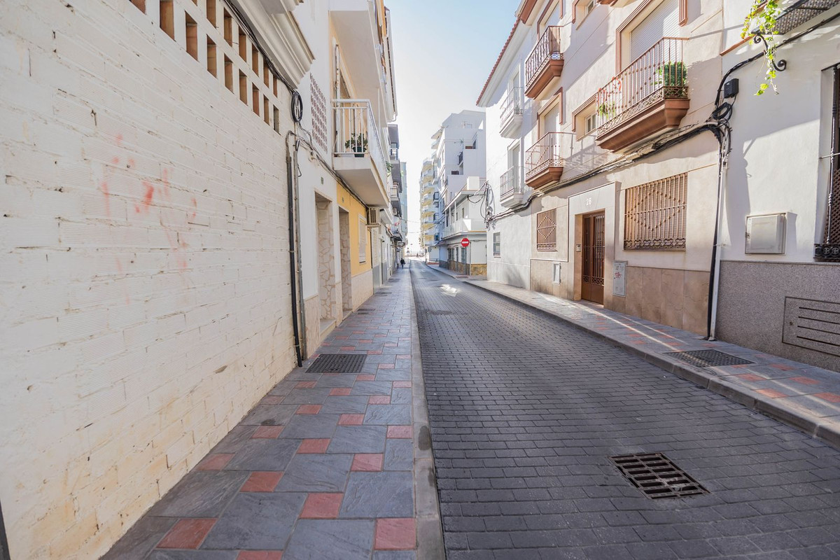 Se vende Local comercial  en Costa Del Sol, Málaga, España