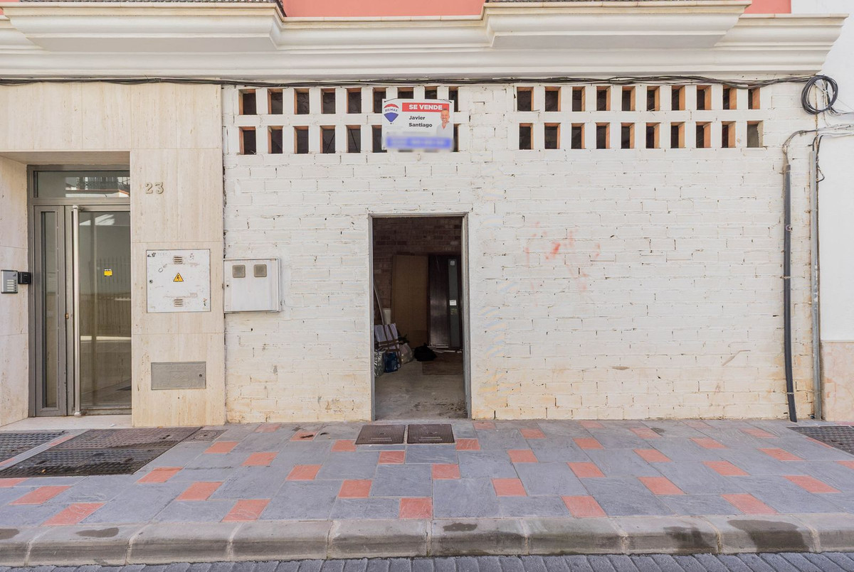Se vende Local comercial  en Costa Del Sol, Málaga, España
