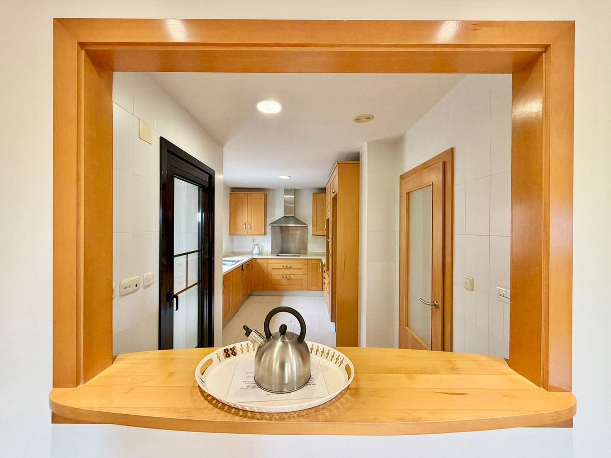4 Bed Apartment for sale in Puerto Banús Costa Del Sol, Málaga, Spain