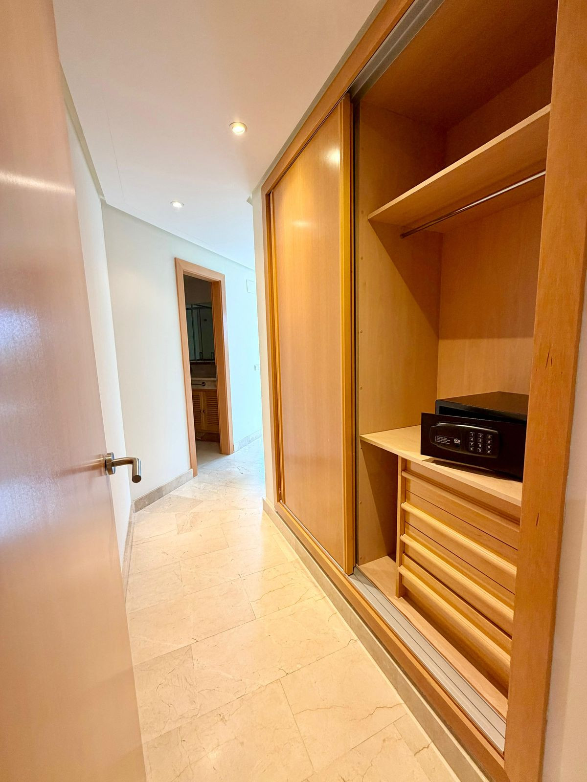 4 Bed Apartment for sale in Puerto Banús Costa Del Sol, Málaga, Spain