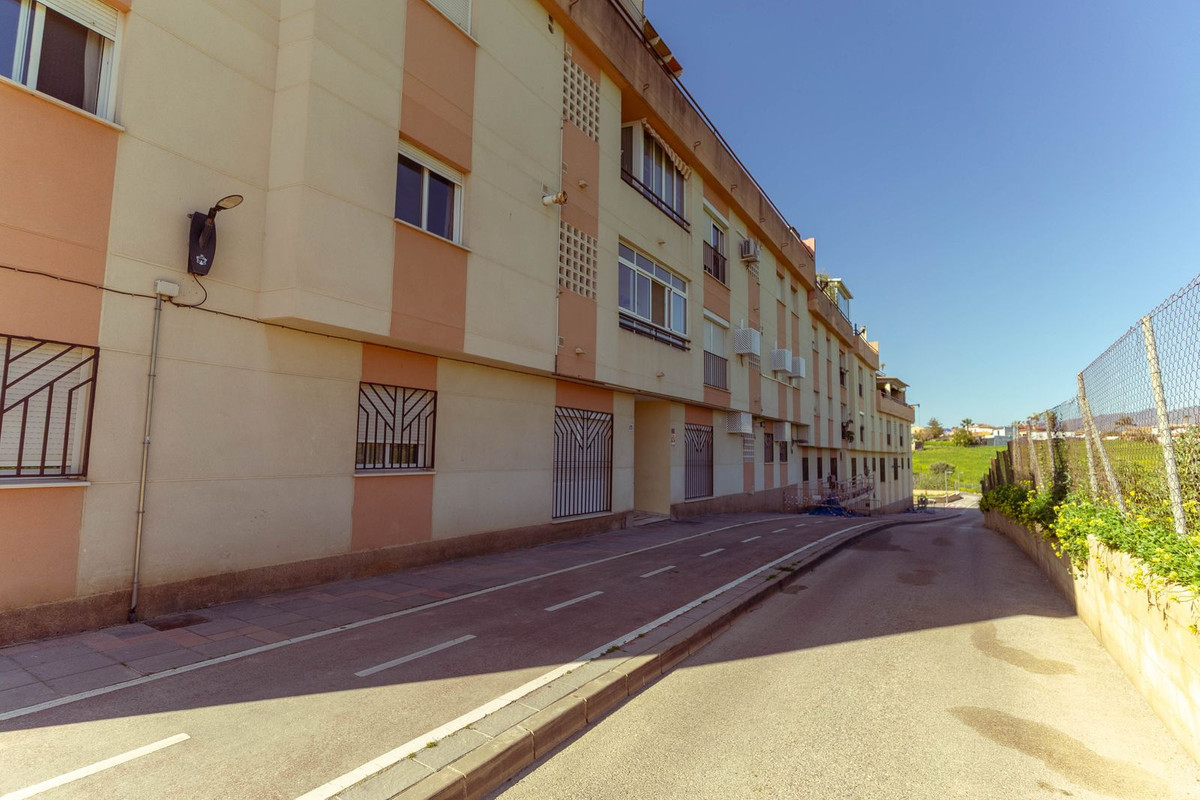 3 Bed Apartment for sale in Mijas Costa Costa Del Sol, Málaga, Spain