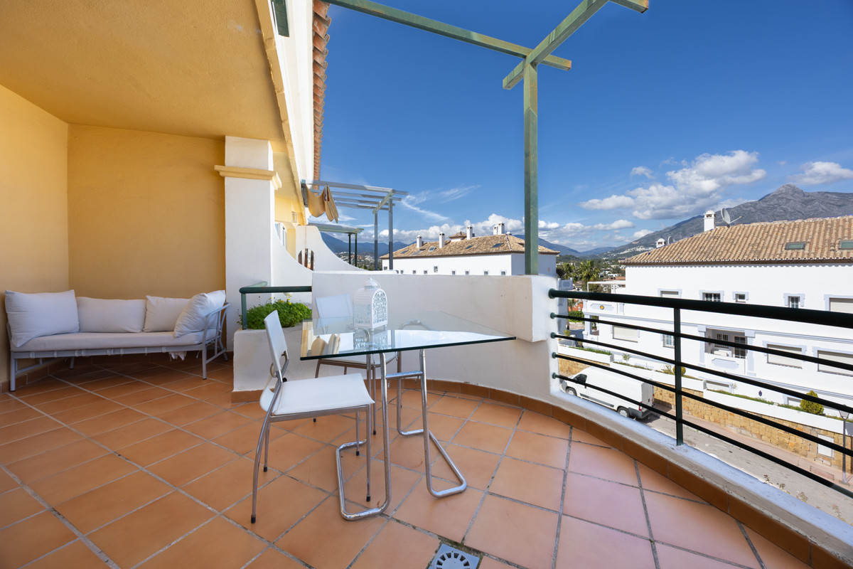 Se vende Apartamento Planta Media de 2 dormitorios en Costa Del Sol, Málaga, España