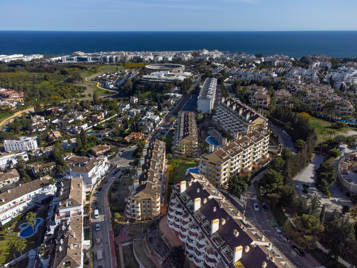 Se vende Apartamento Planta Media de 2 dormitorios en Costa Del Sol, Málaga, España