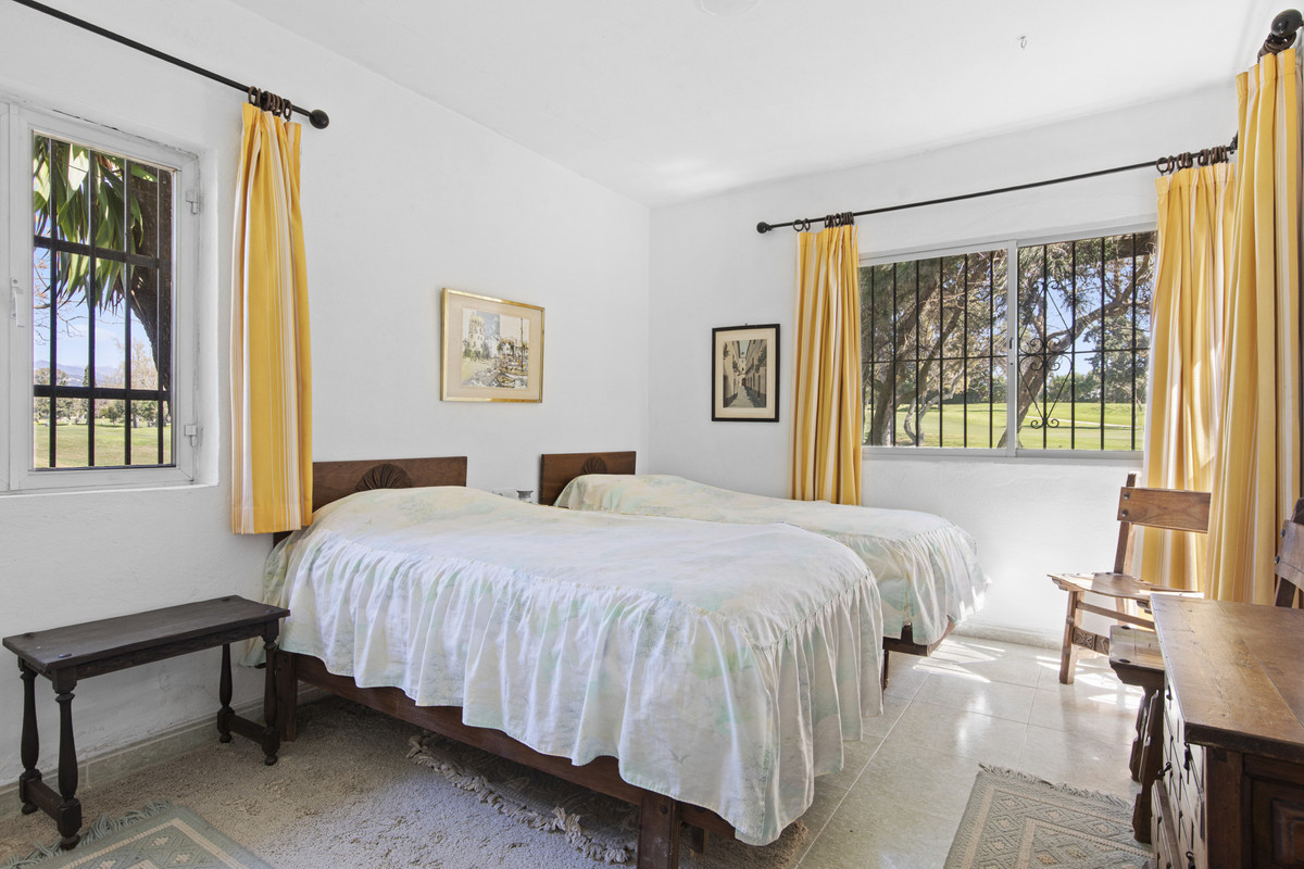 3 Bed Townhouse for sale in Guadalmina Baja Costa Del Sol, Málaga, Spain