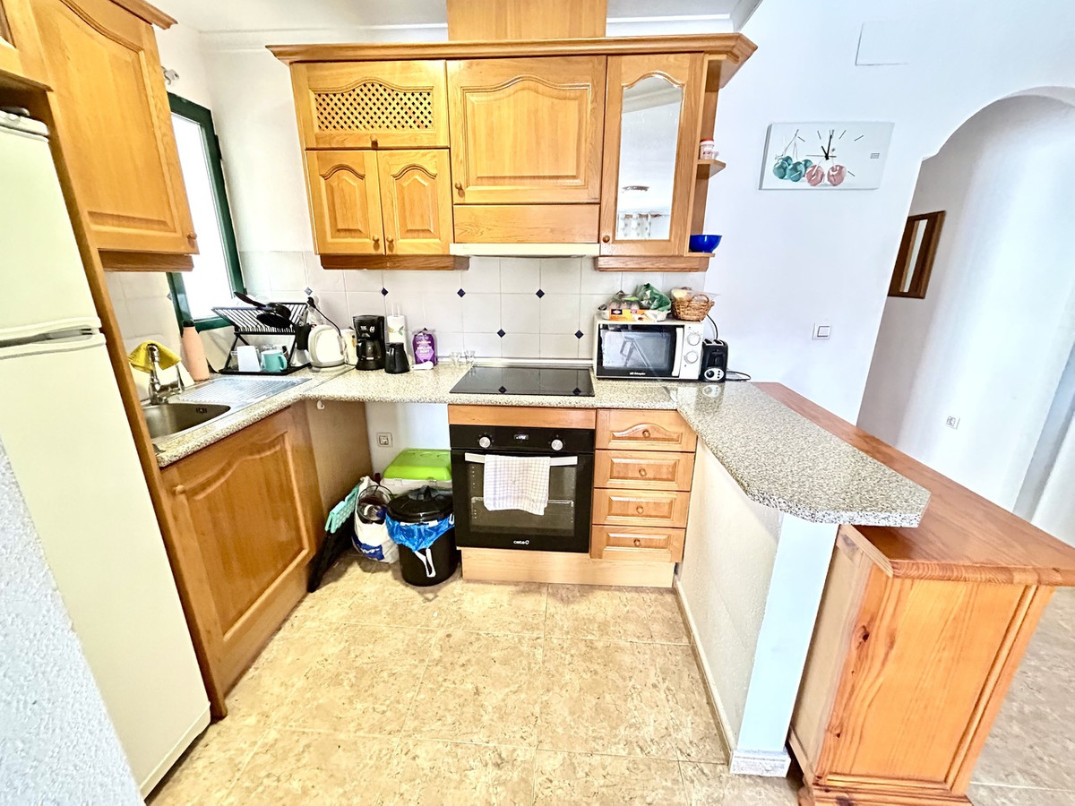 Se vende Apartamento en Planta Última de 2 dormitorios en Costa Blanca, Alicante, España