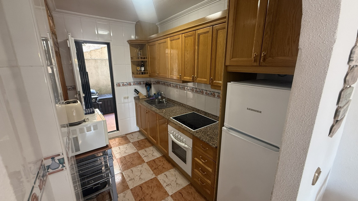 Se vende Apartamento Planta Baja de 2 dormitorios en Costa Blanca, Alicante, España
