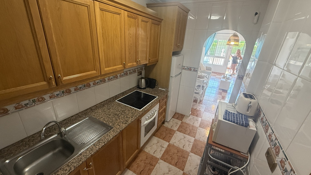Se vende Apartamento Planta Baja de 2 dormitorios en Costa Blanca, Alicante, España