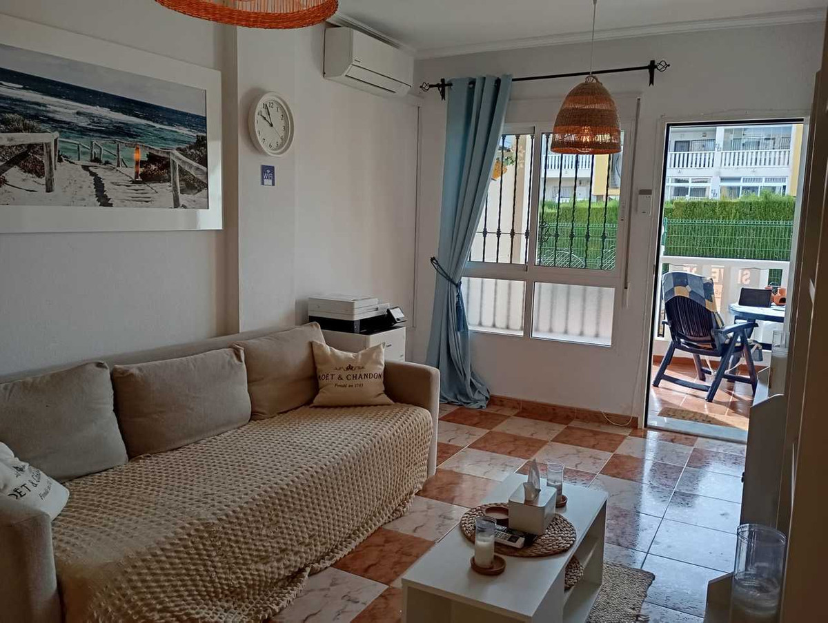 Se vende Apartamento Planta Baja de 2 dormitorios en Costa Blanca, Alicante, España