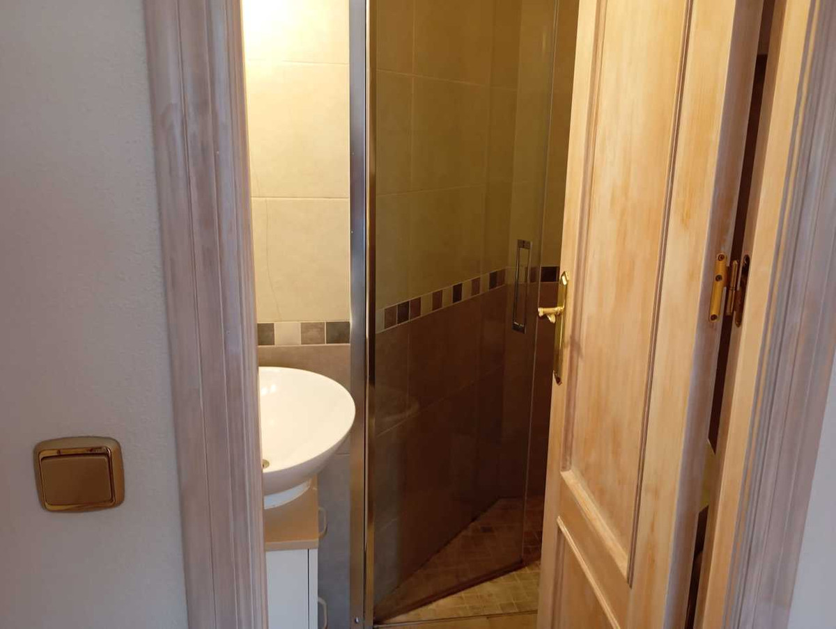 Se vende Apartamento Planta Baja de 2 dormitorios en Costa Blanca, Alicante, España
