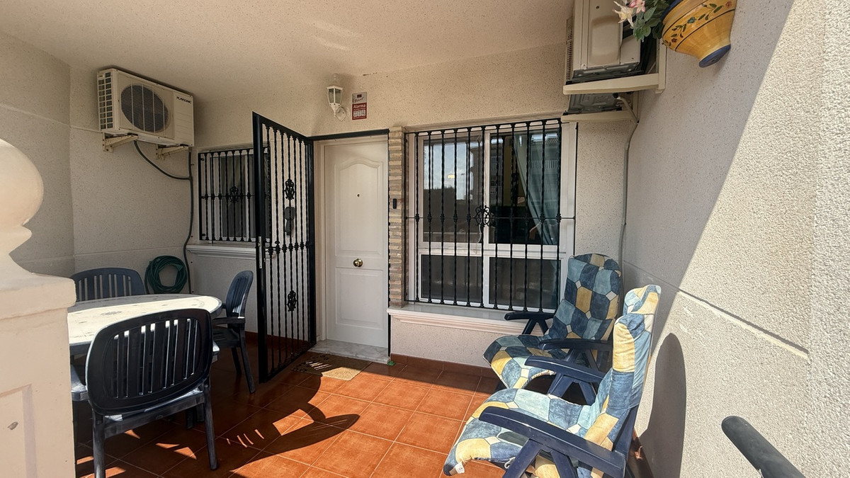 Se vende Apartamento Planta Baja de 2 dormitorios en Costa Blanca, Alicante, España