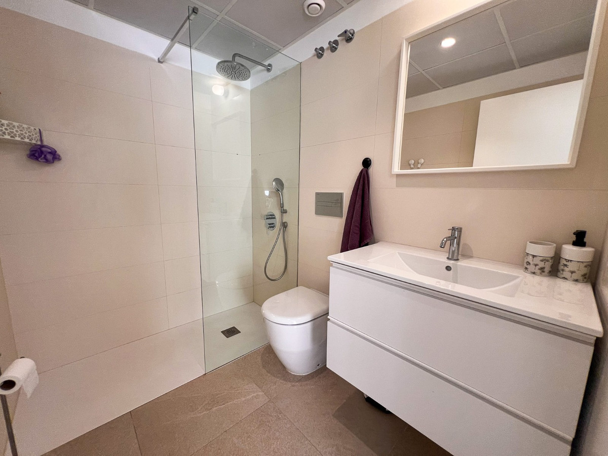 2 Bed Apartment for sale in Los Balcones Costa Blanca, Alicante, Spain