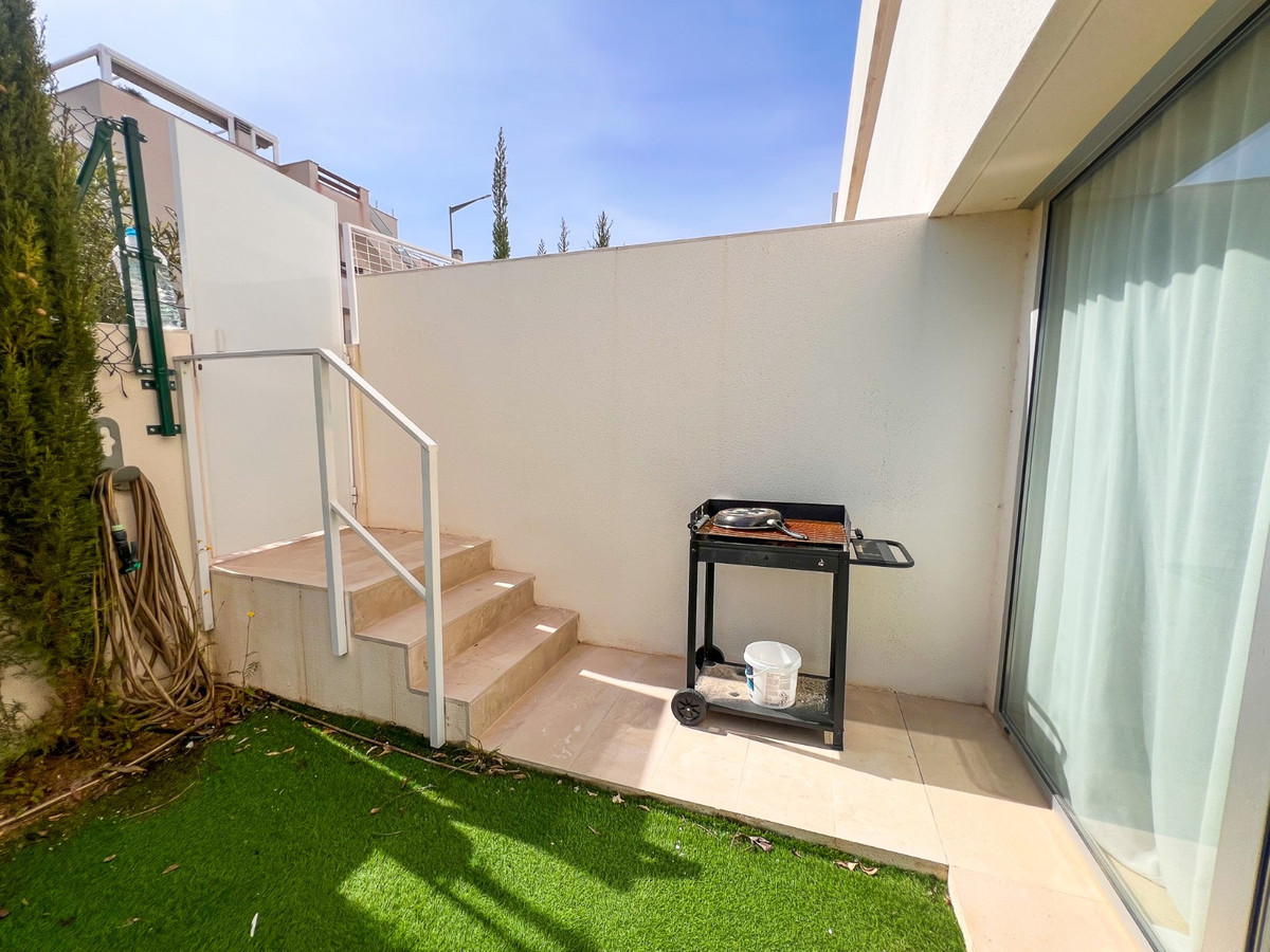 2 Bed Apartment for sale in Los Balcones Costa Blanca, Alicante, Spain