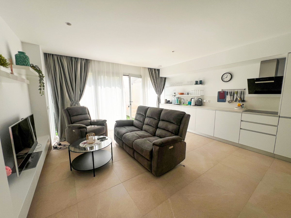 2 Bed Apartment for sale in Los Balcones Costa Blanca, Alicante, Spain