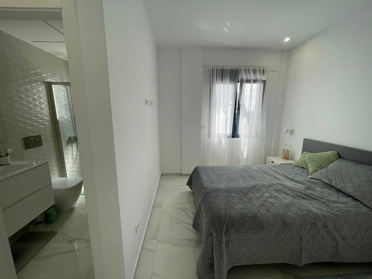 Se vende Villa - Chalet de 3 dormitorios en Costa Blanca, Alicante, España