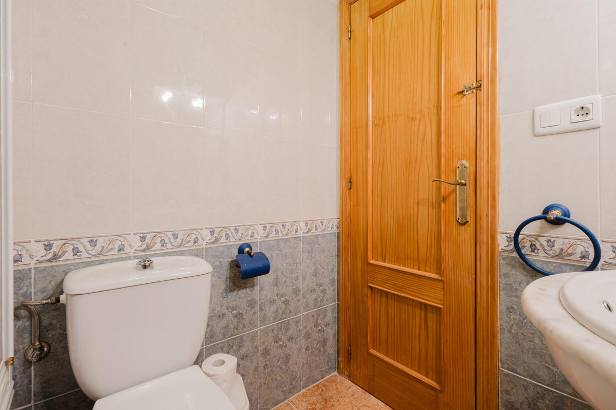 Se vende Apartamento Planta Media de 3 dormitorios en Costa Blanca, Alicante, España