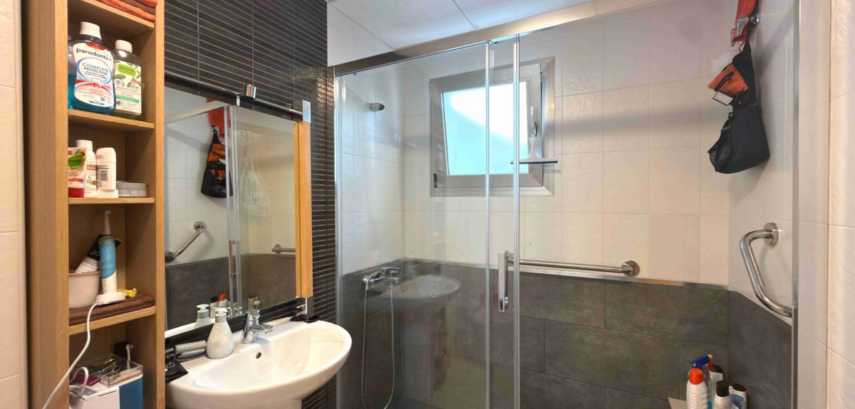 2 Bed Apartment for sale in San Miguel De Salinas Costa Blanca, Alicante, Spain