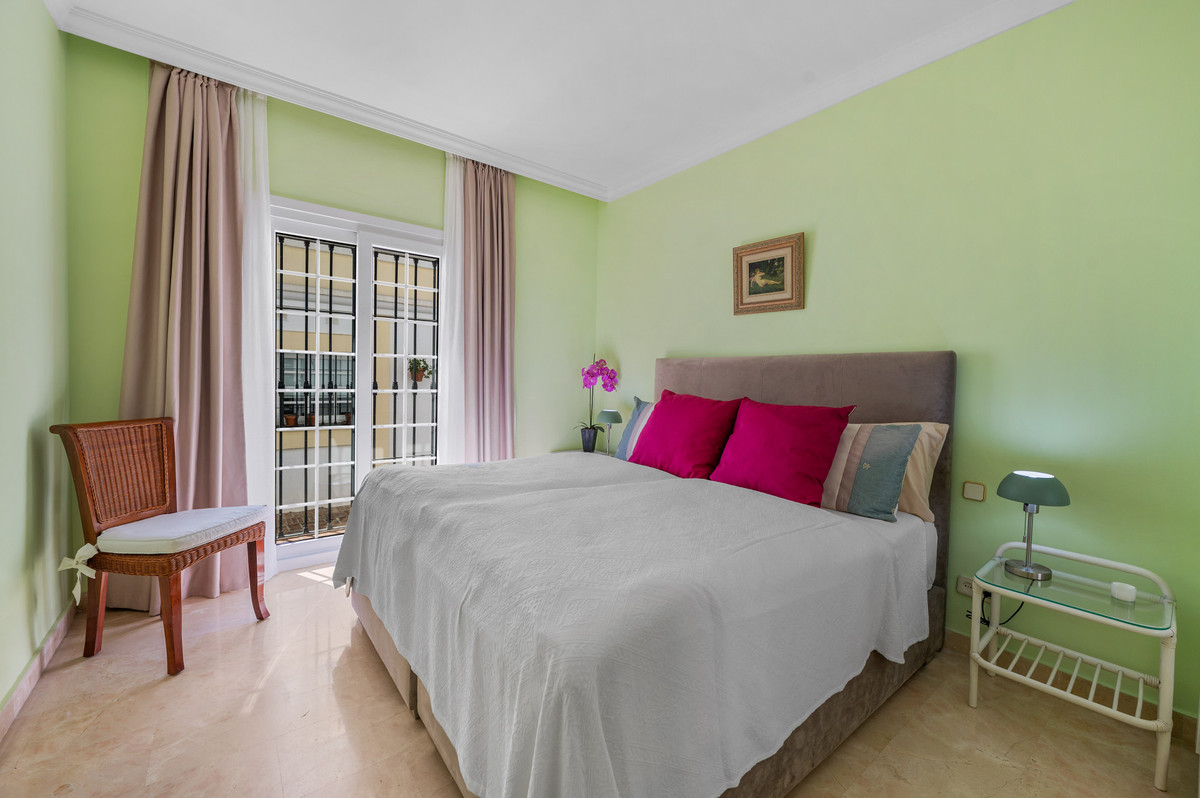3 Bed Townhouse for sale in Nueva Andalucía Costa Del Sol, Málaga, Spain