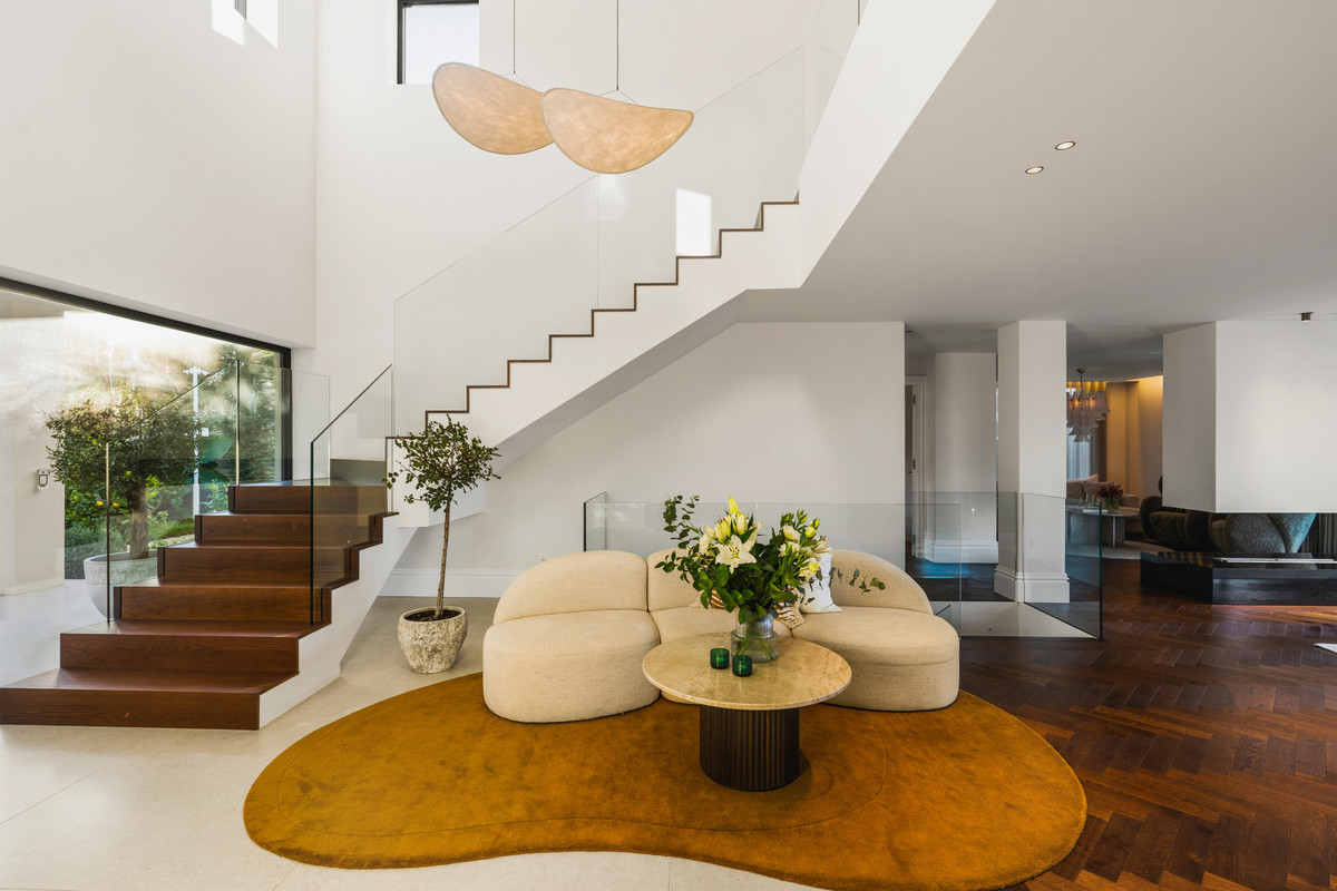 Se vende Villa - Chalet de 6 dormitorios en Costa Del Sol, Málaga, España