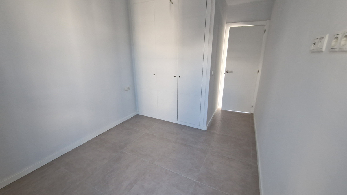 3 Bed Apartment for sale in Estepona Costa Del Sol, Málaga, Spain