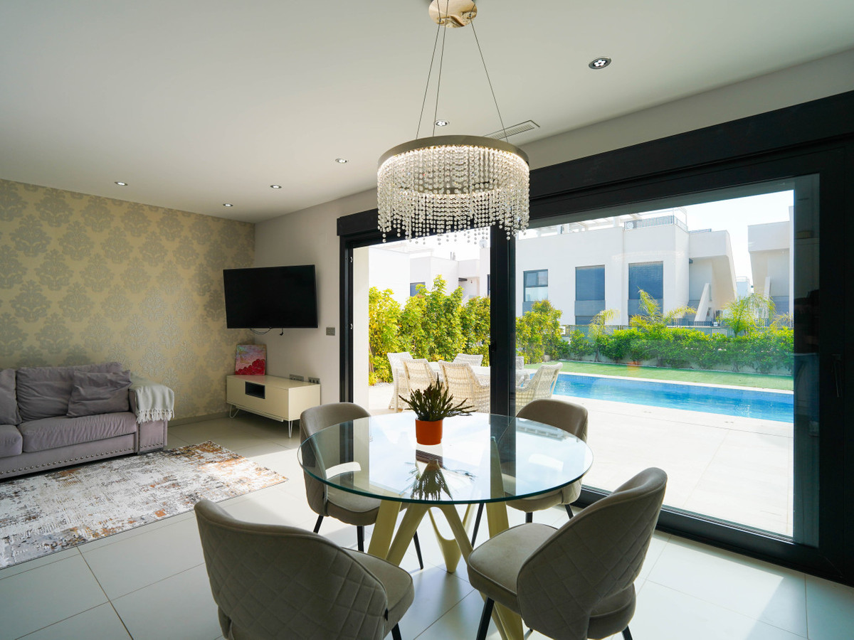 3 Bed Townhouse for sale in Ciudad Quesada Costa Blanca, Alicante, Spain
