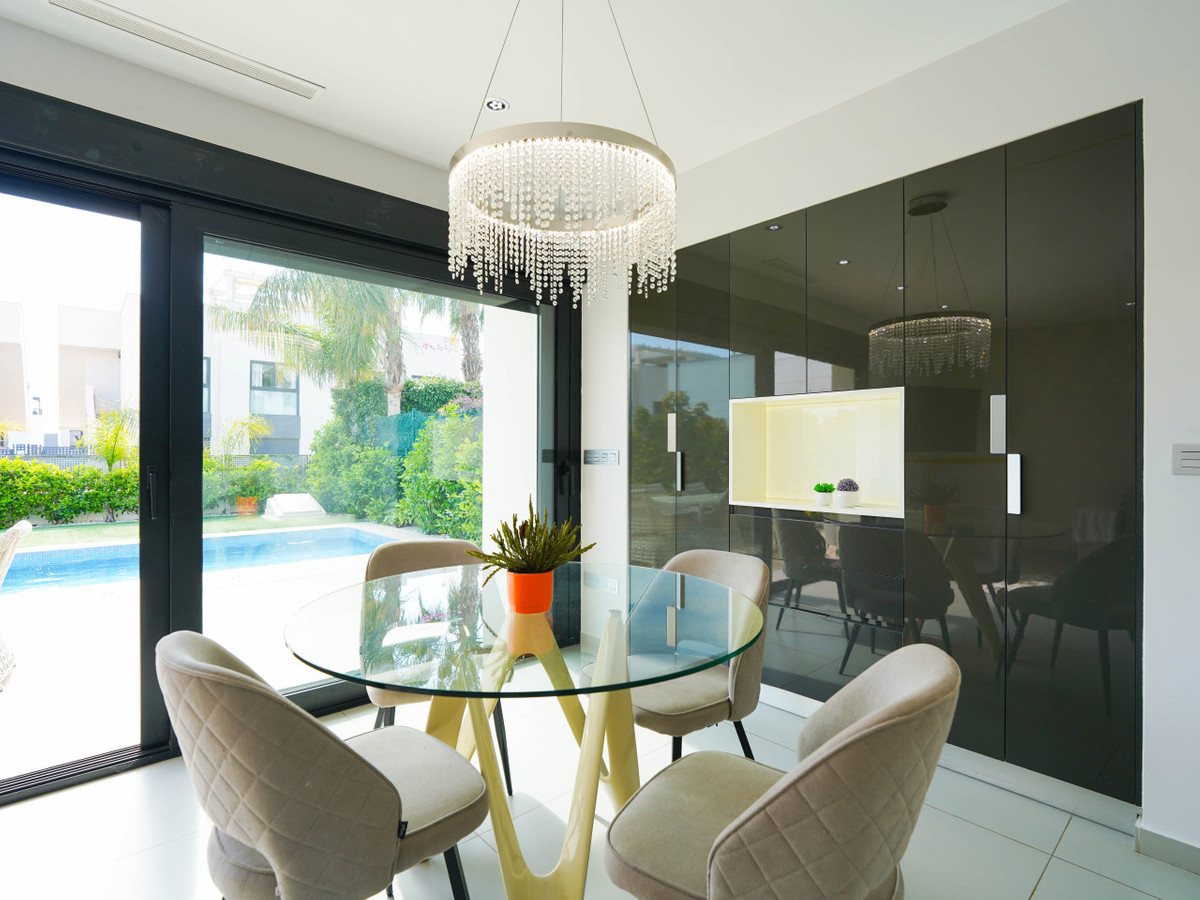3 Bed Townhouse for sale in Ciudad Quesada Costa Blanca, Alicante, Spain