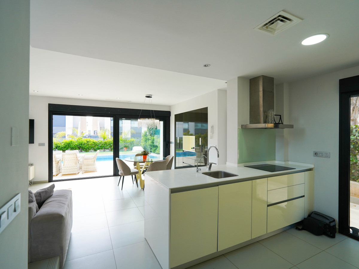 3 Bed Townhouse for sale in Ciudad Quesada Costa Blanca, Alicante, Spain