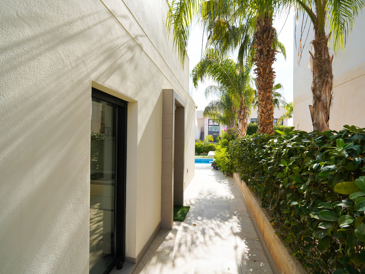3 Bed Townhouse for sale in Ciudad Quesada Costa Blanca, Alicante, Spain