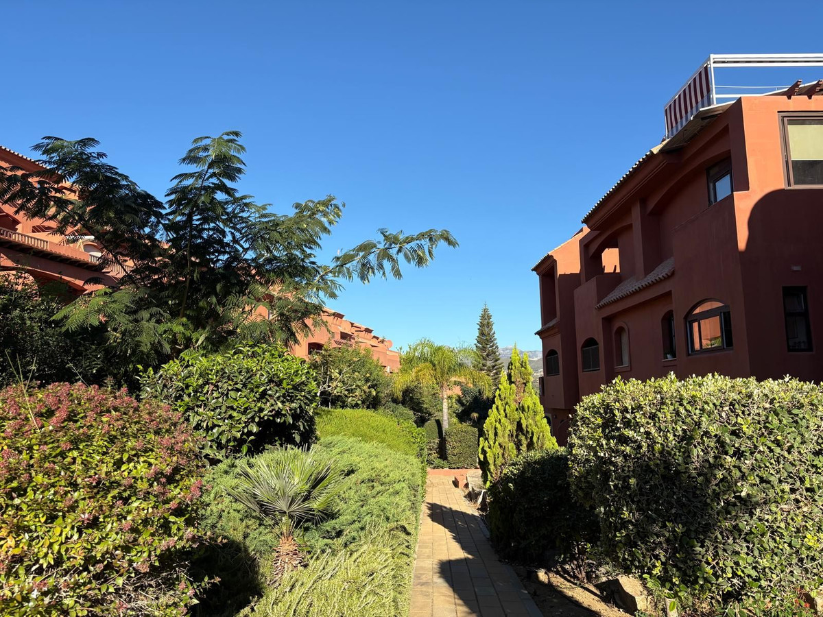 2 Bed Apartment for sale in Estepona Costa Del Sol, Málaga, Spain