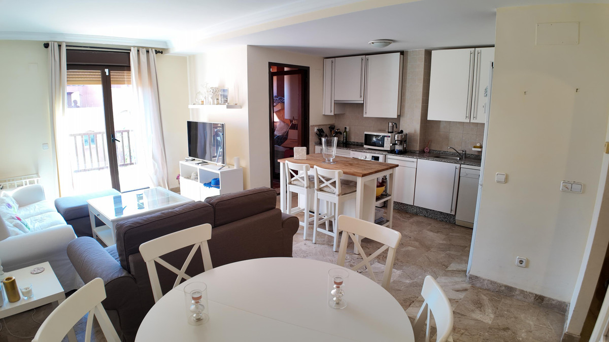 2 Bed Apartment for sale in Estepona Costa Del Sol, Málaga, Spain