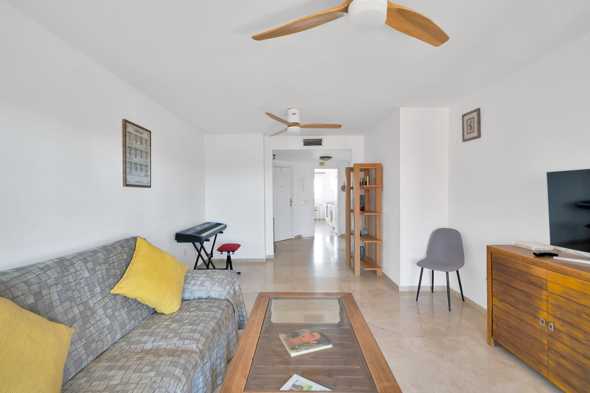 2 Bed Apartment for sale in Estepona Costa Del Sol, Málaga, Spain