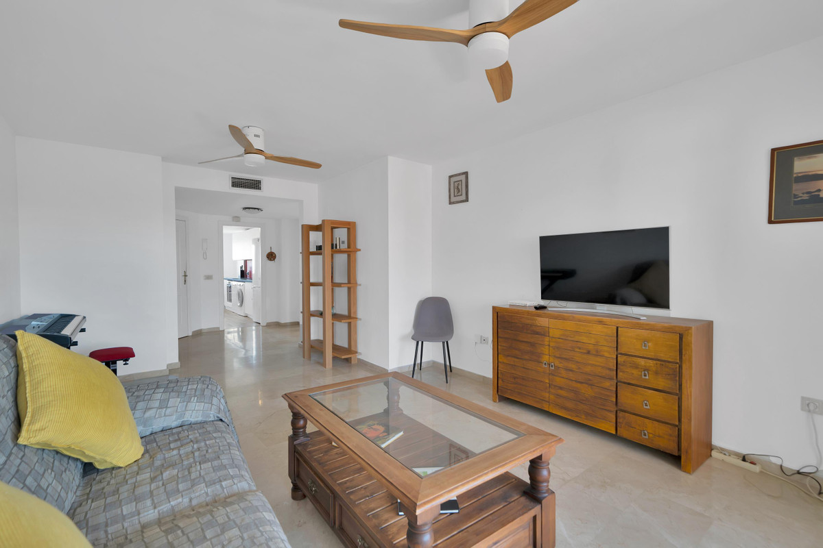 2 Bed Apartment for sale in Estepona Costa Del Sol, Málaga, Spain