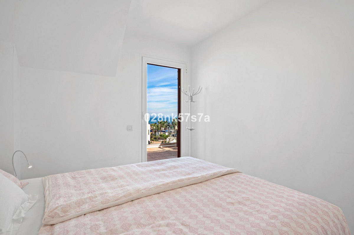 Se vende Ático de 2 dormitorios en Costa Blanca, Alicante, España