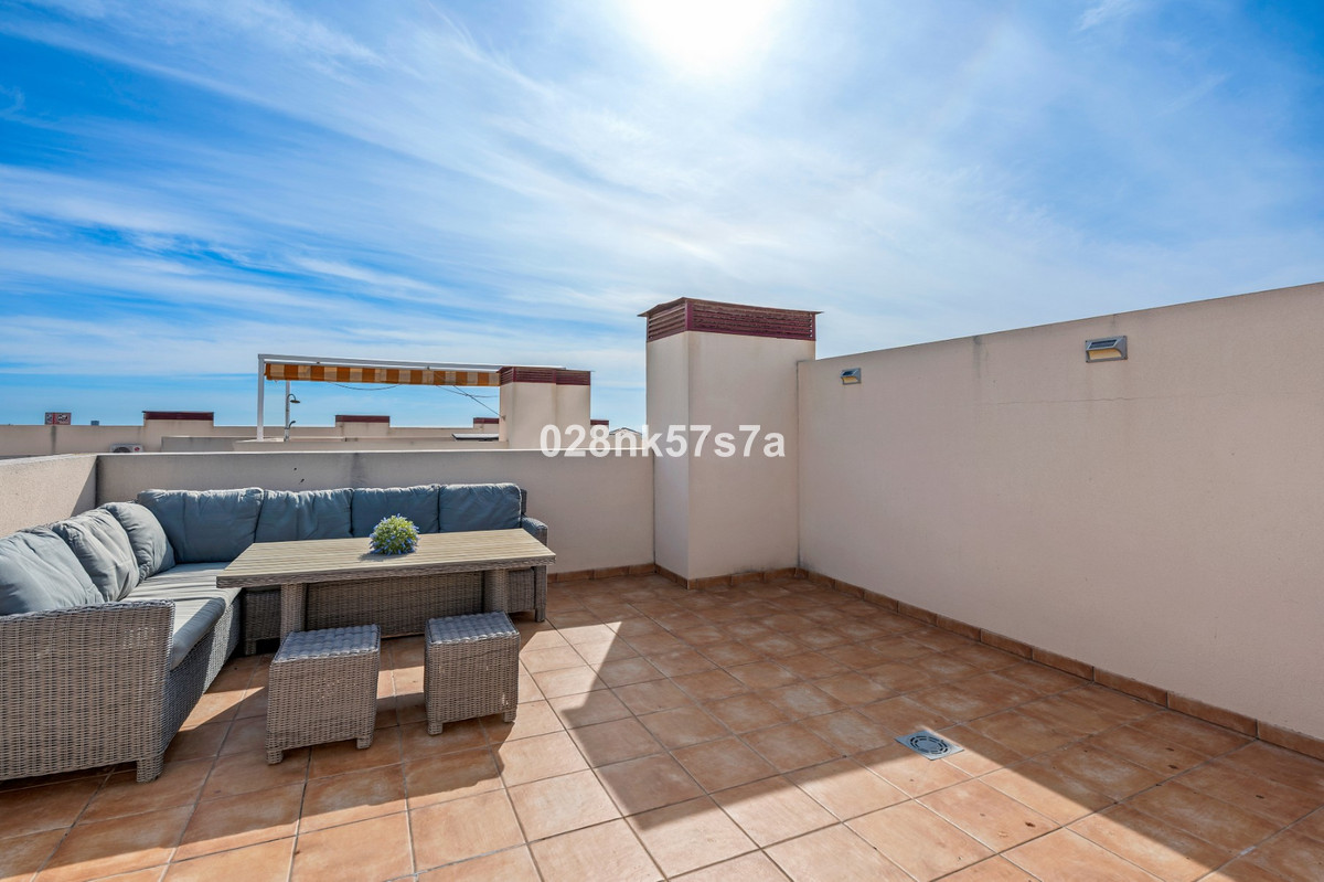 Se vende Ático de 2 dormitorios en Costa Blanca, Alicante, España
