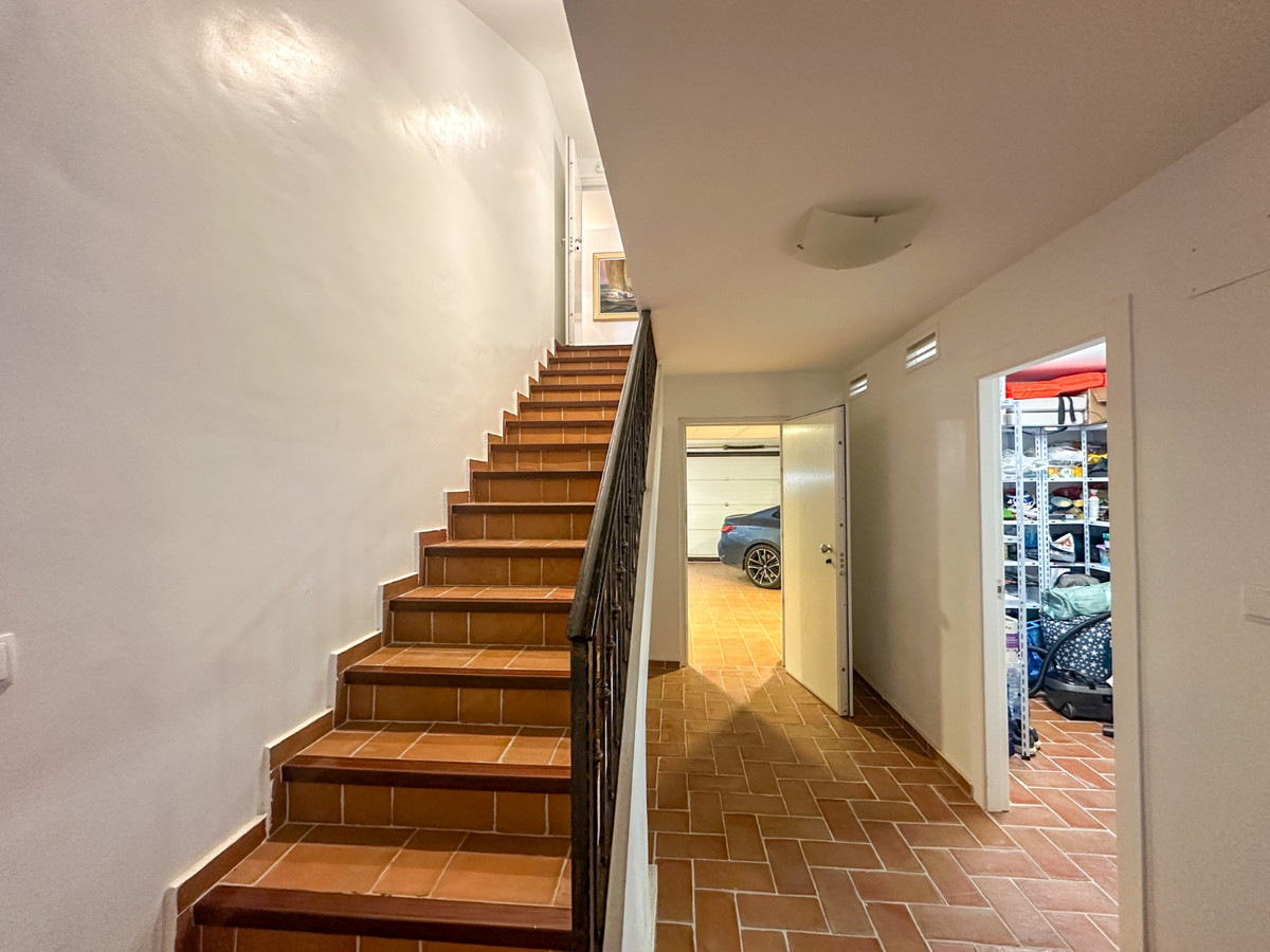 7 Bed Townhouse for sale in Dehesa De Campoamor Costa Blanca, Alicante, Spain