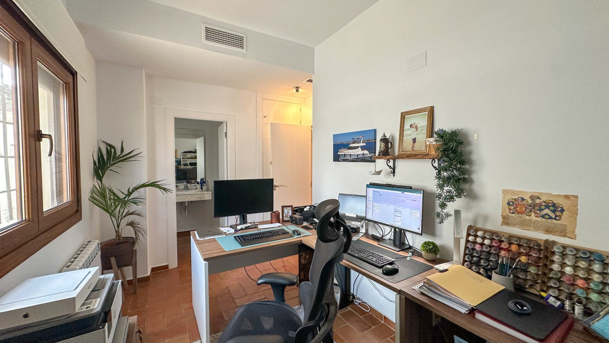 7 Bed Townhouse for sale in Dehesa De Campoamor Costa Blanca, Alicante, Spain