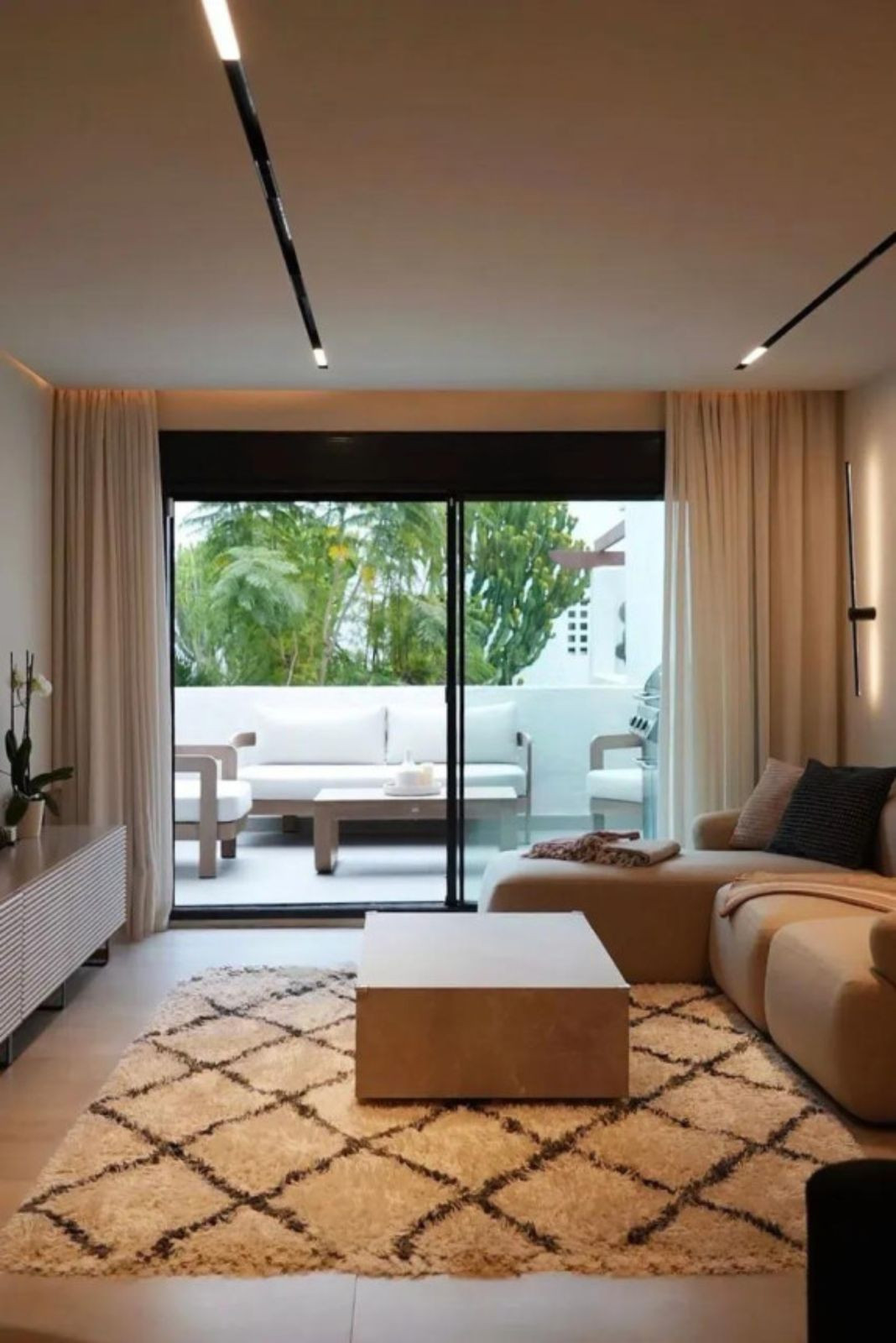 Se vende Apartamento Planta Baja de 3 dormitorios en Costa Del Sol, Málaga, España