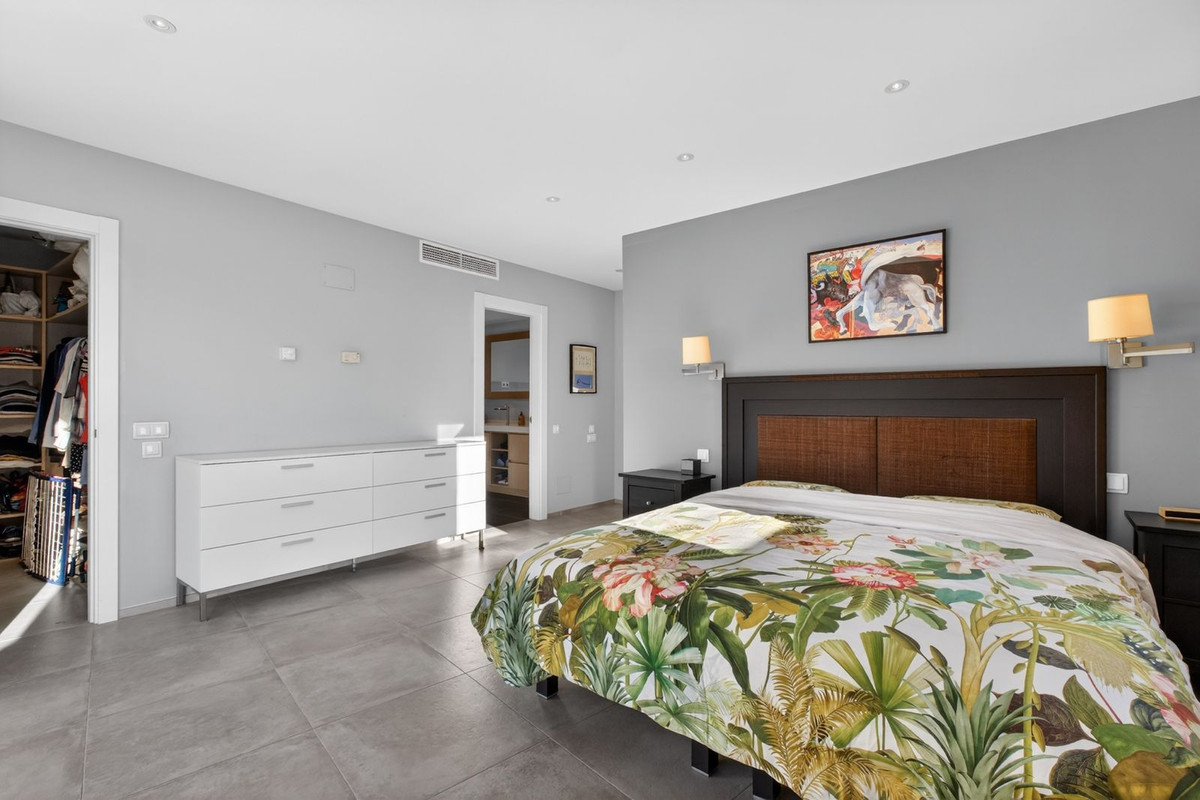 3 Bed Apartment for sale in Altos De Los Monteros Costa Del Sol, Málaga, Spain