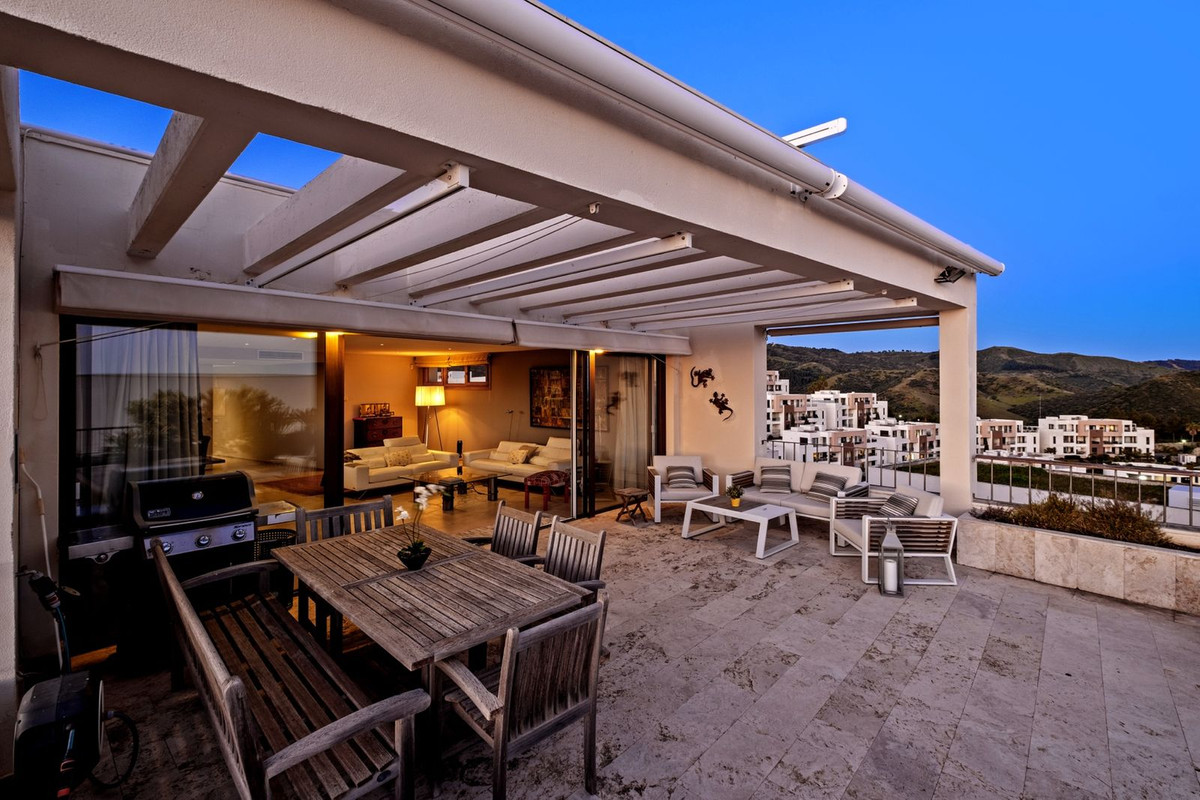 3 Bed Apartment for sale in Altos De Los Monteros Costa Del Sol, Málaga, Spain
