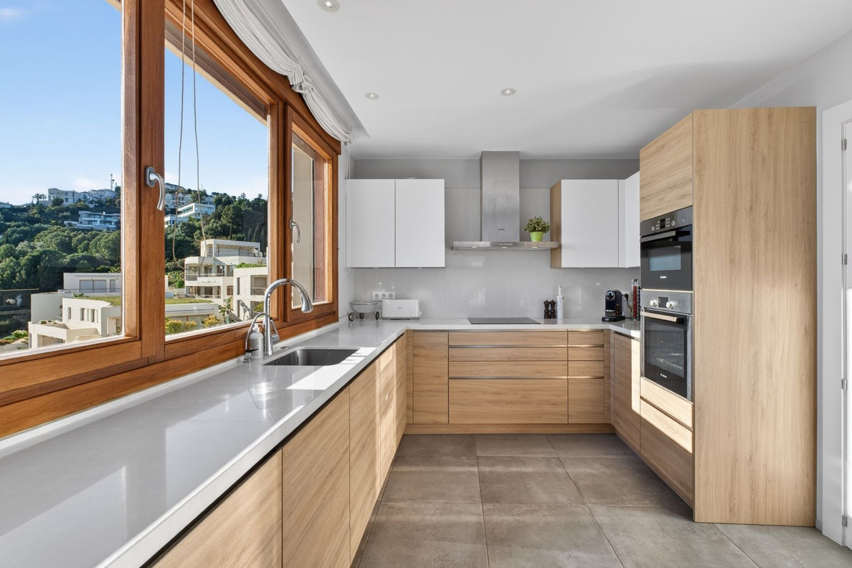3 Bed Apartment for sale in Altos De Los Monteros Costa Del Sol, Málaga, Spain