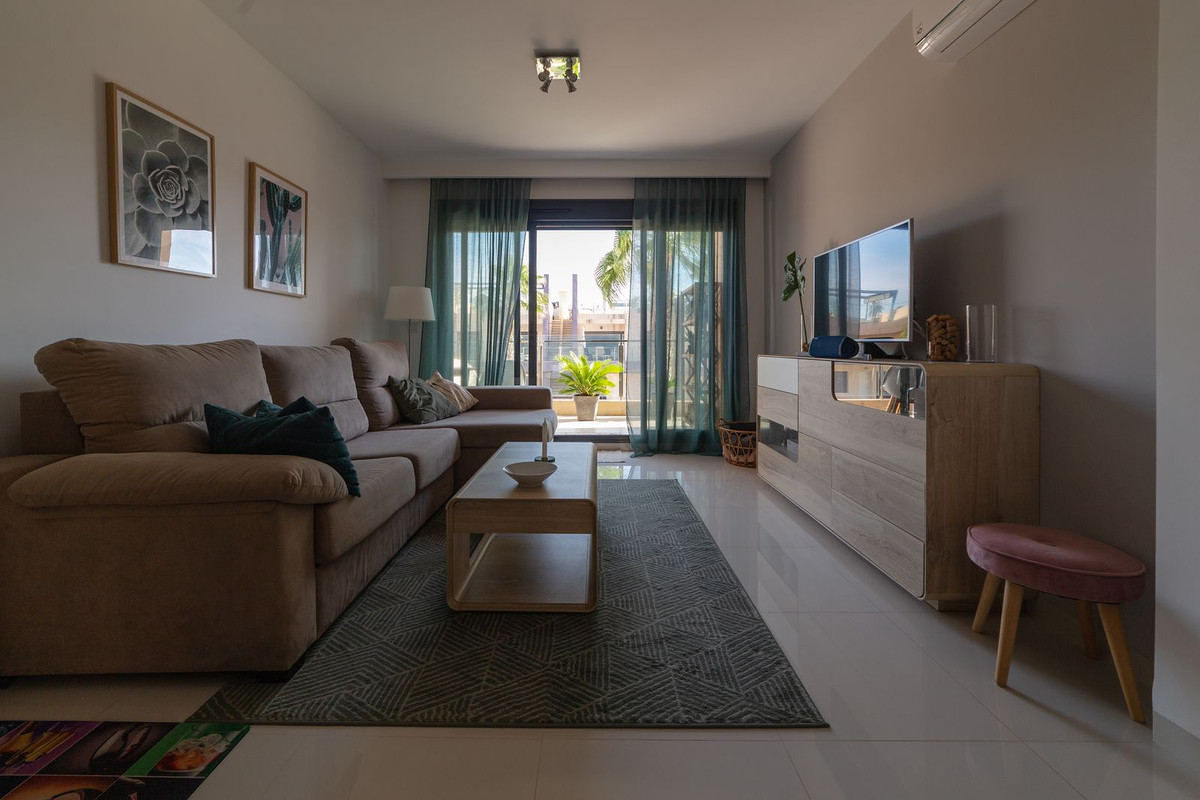 Se vende Ático de 2 dormitorios en Costa Blanca, Alicante, España