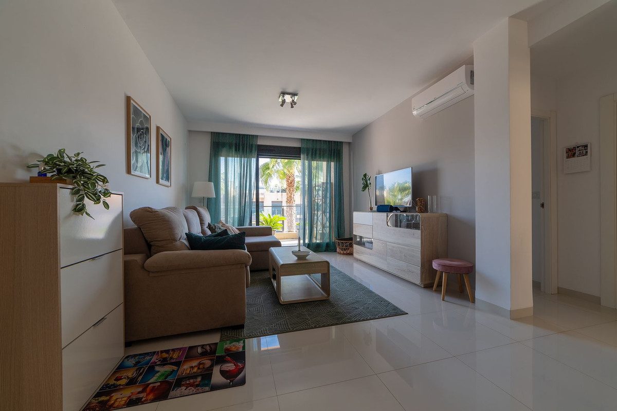 Se vende Ático de 2 dormitorios en Costa Blanca, Alicante, España
